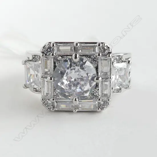 FAUX DECO STYLE RING SIZE R 1/2