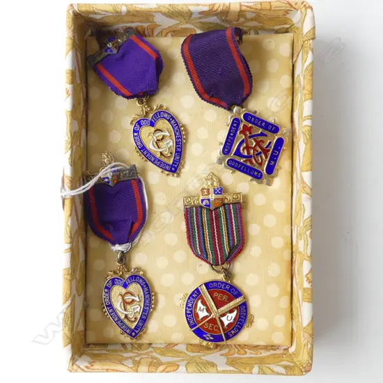 4 SILVER GILT ODDFELLOWS MEDALS 73gms