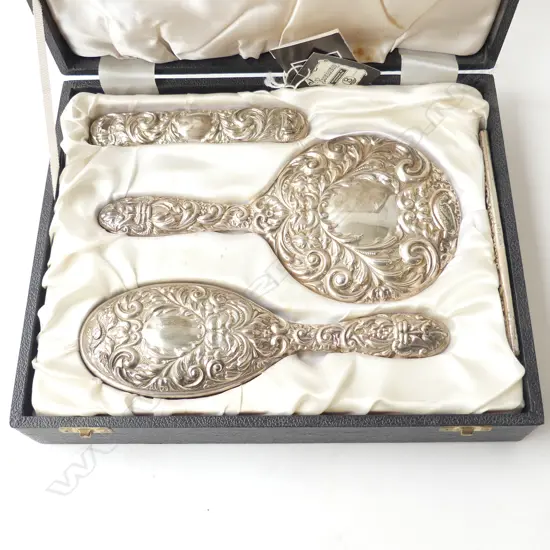 4 PCE 'BROADWAY' STG SILVER VANITY SET, B'HAM 1982