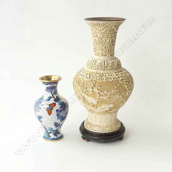 WHITE RESIN CINNABAR STYLE VASE ON STAND H.340mm + WHITE CLOISONNE VASE H.180mm