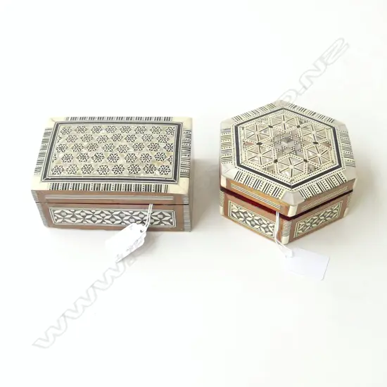 2 MIDDLE EASTERN TRINKET BOXES w MOP INLAY. VELVET LINED. W.130 H.50mm
