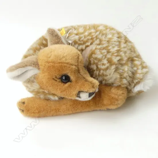 STEIFF CURLED FAWN SOFT TOY (BUTTON & TAG IN EAR) H.140 x W.260mm