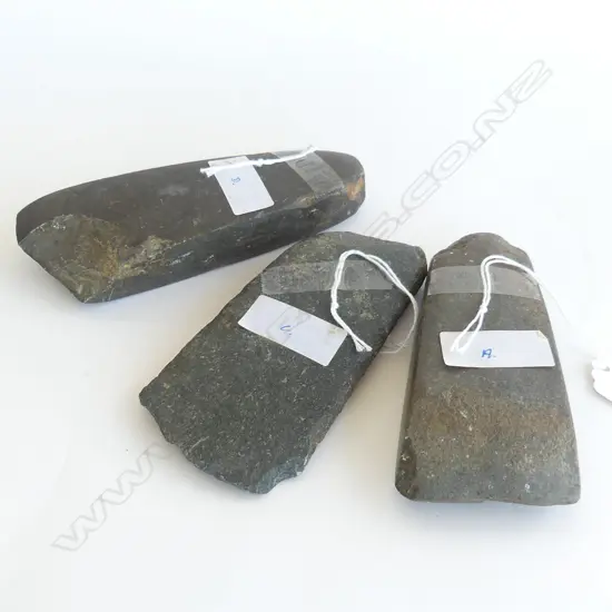 3 OLD PACIFIC STONE ADZES with faults L.150 / 130 / 125mm