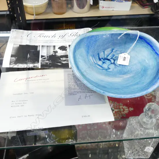 MANDY ANGUS ART GLASS SHELL W.200mm + ARTICLE & 1996 RECEIPT