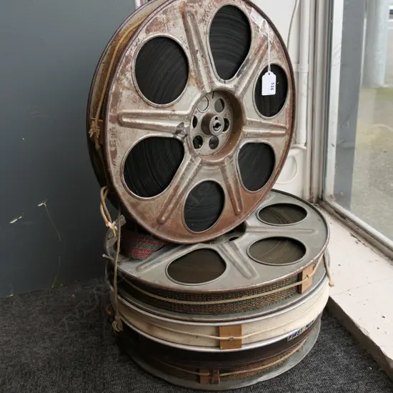 5 VINTAGE METAL FILM REELS + CABLES