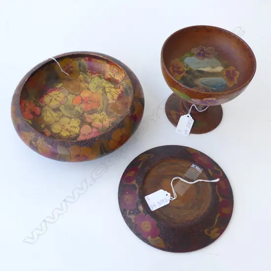 THREE FOLKART POKERWORK ITEMS, SMALL COMPORT (AF) H.130mm POT STAND Dia180mm & BOWL DIA 210mm