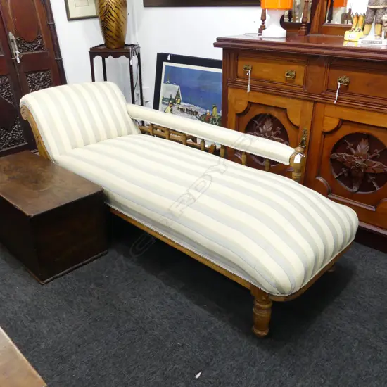 EDWARDIAN CHAISE LOUNGE, STRIPED UPHOLSTERY 1750x600x670mm