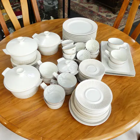 74PC DINNER SET MARKED FRIS EDAM HOLLAND (some w faults)