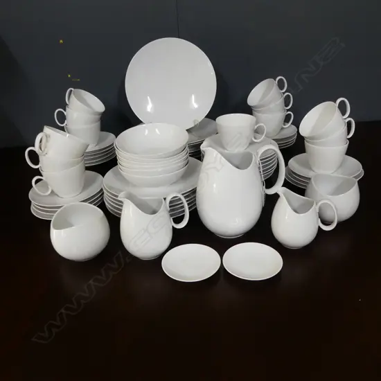 WHITE THOMAS DINNER SET