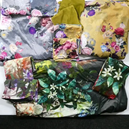 3 DESIGNER FLORAL VELVET DUVET COVERS + PILLOWS