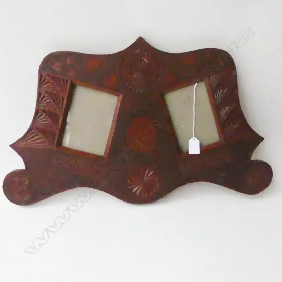 EARLY 20thC WOODEN CHIP CARVED FRAME 595x355mm