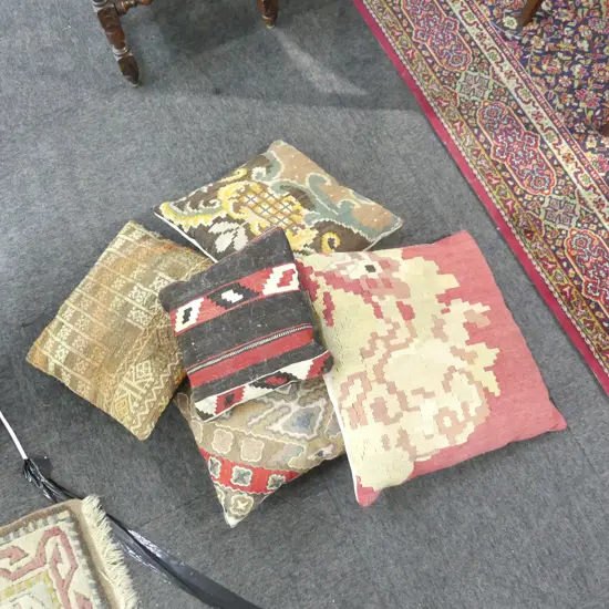5 KELIM CUSHIONS 500x500mm