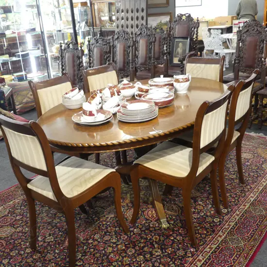 REGENCY STYLE PEDESTAL OVAL DINING TABLE + 6 CHAIRS