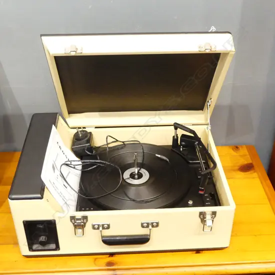 CROSLEY STACK-O-MATIC RECORD PLAYER
