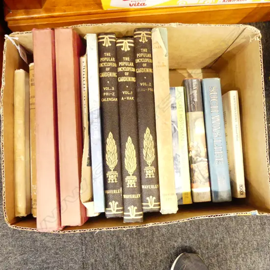 ASST. BOOKS; ARCHITECTURE INTEREST ETC