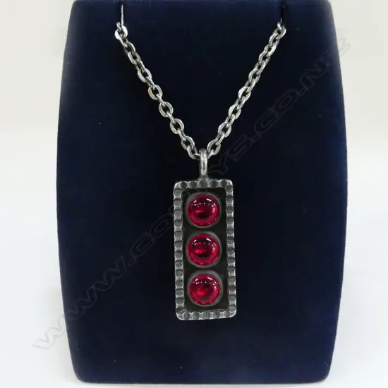 JORGEN JENSON DENMARK PENDENT/CHAIN 66CM (PEWTER PENDENT)?