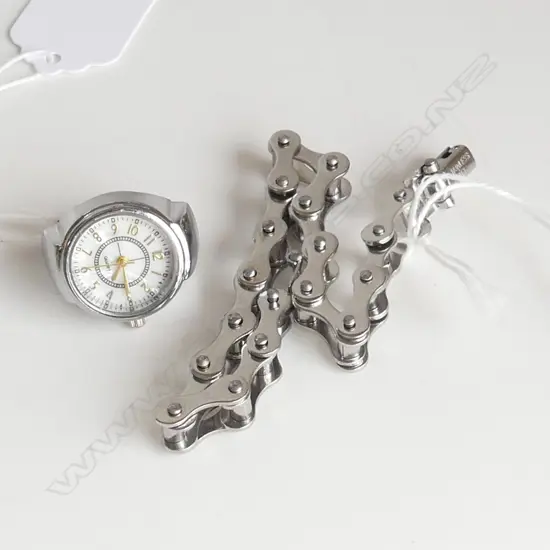 STAINLESS STEEL BIKER CHAIN BRACELET, L200mm & SILVER METAL FINGER WATCH
