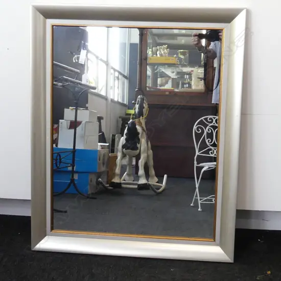 LG CONTEMPORARY MIRROR - SILVER FRAME 750x900mm