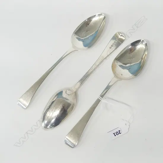 3 GEORGIAN STG SILVER TABLE SPOONS 193 GM