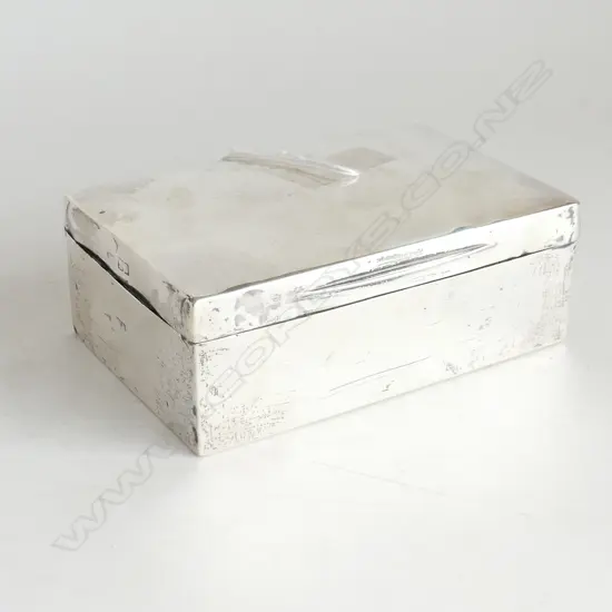 STG SILVER CIGARETTE BOX, LONDON 1906 481 GRAMS **RTV**