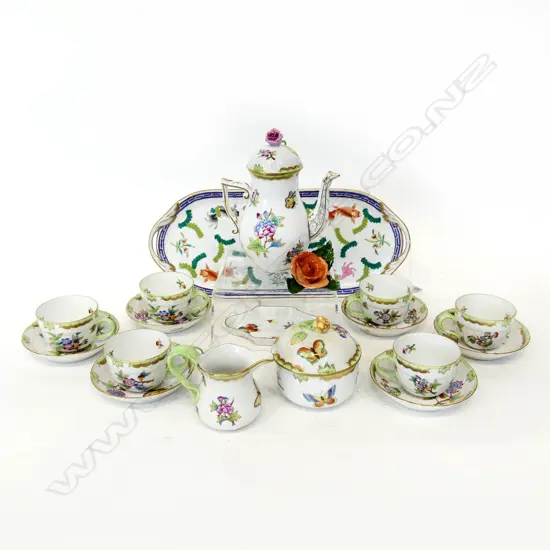17 PCE HEREND HUNGARY HAND PAINTED DEMITASSE SET; 6 C/S, JUG, DISH, JUG, LIDDED SUGAR, TRAY W.365mm + FLOWER