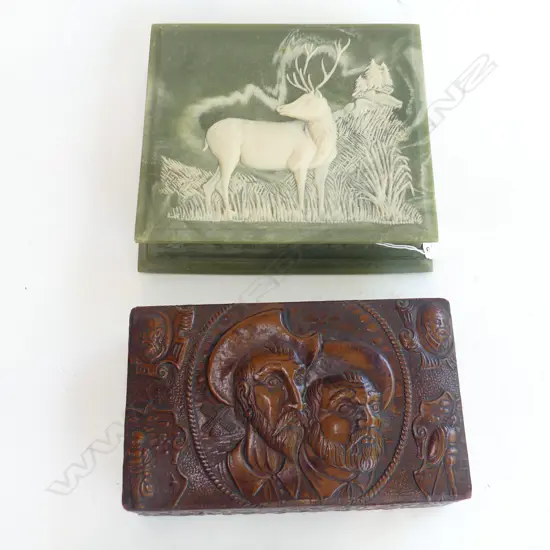 2 BOXES: MARLESTONE w. DEER W.200mm, EMBOSSED LEATHER