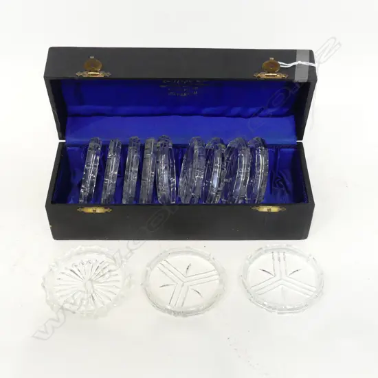 BOXED SET OFWILLE AND CO,AMSTERDAM GLASS COASTERS ONE NOT MATCHING L 250 MM 