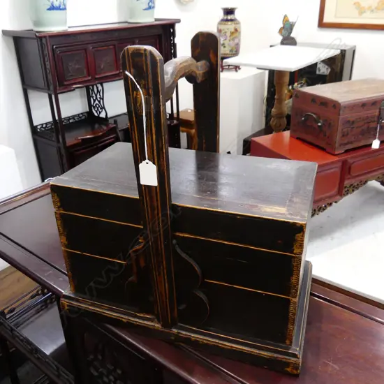 ORIENTAL WOODEN LUNCH BASKET H.475mm