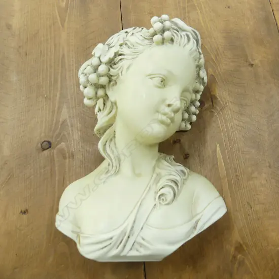 CLASSICAL WOMAN RESIN WALL MOUNTED BUST H.300mm