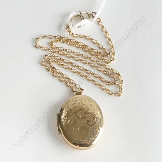 9ct YELLOW GOLD NECK CHAIN 5gms with GOLD PLATE (tested) LOCKET