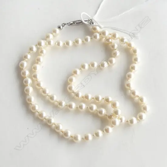 STRAND CULTURED PEARLS