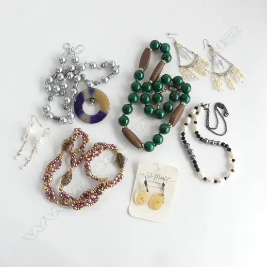 ASST. COSTUME JEWELLERY