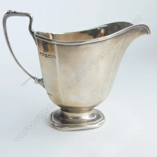 STG SILVER CREAM JUG, B'HAM 123gms