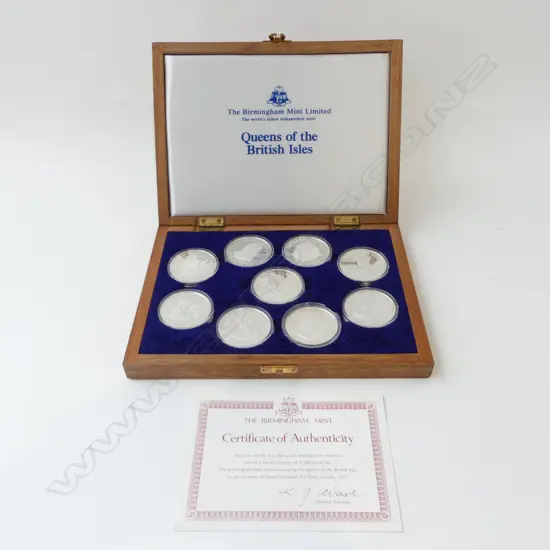 9 STG SILVER COINS 'QUEENS OF THE BRITISH ISLES' 405gms, CASED