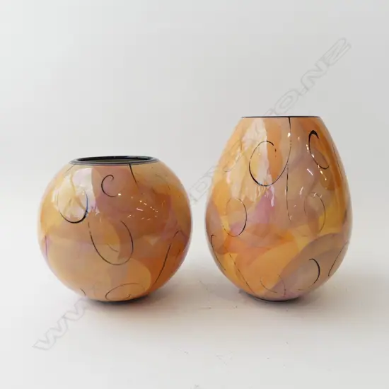 PR CATHERINE ANSELMI VASES, OVAL H.220mm, ROUND H.180mm