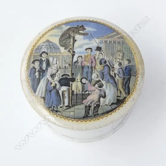 RARE ANTIQUE BEAR BAITING PASTE POT (old faults)