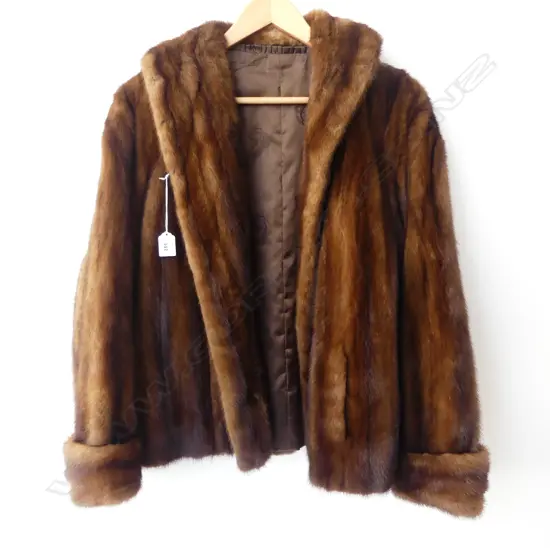 VINTAGE MINK FUR JACKET SIZE 12 TO 14 APPROX VERY GOOD CONDITION