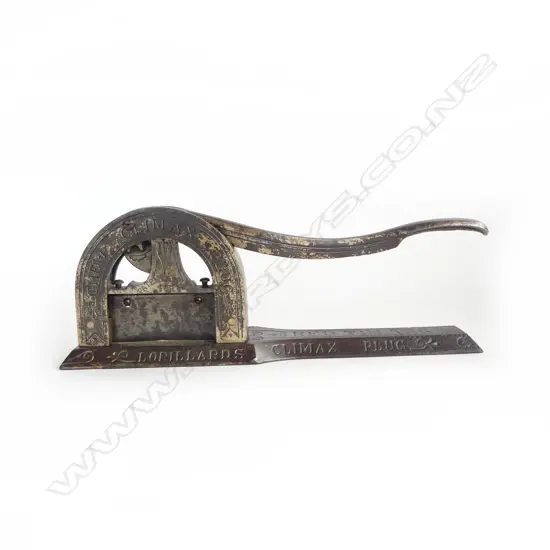 LORILLARDS CLIMAX PLUG VICT CAST IRON TOBACCO CUTTER L450MM