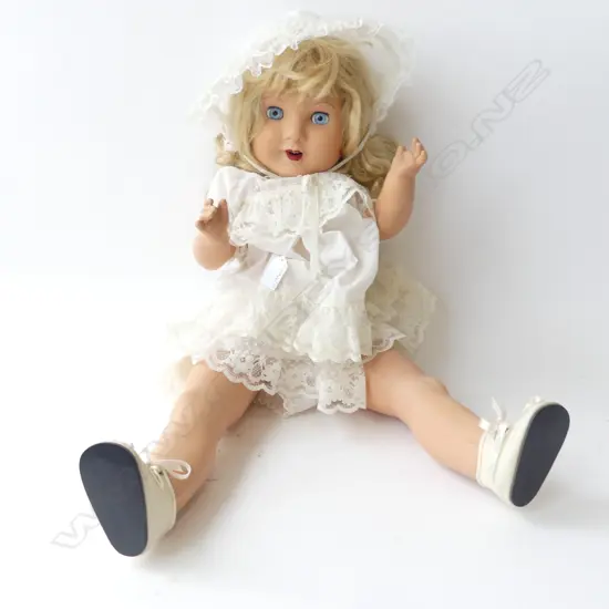 SLEEPY EYE DOLL H.680mm