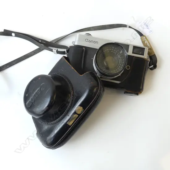 Canon Canonet Silver Rangefinder 35mm Film Camera w/ Case
