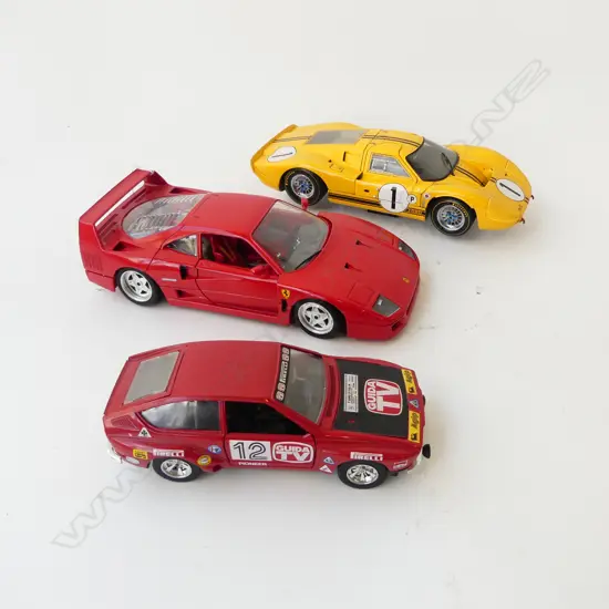 3 MODEL CARS; EXOTO FORD MKIV, BURAGO FERRARI F40 & ALFETTA CORSA