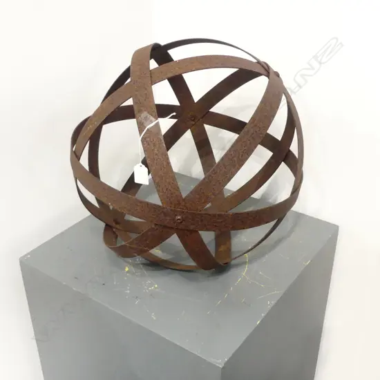 CORTEN STEEL GARDEN ORB 450mm dia