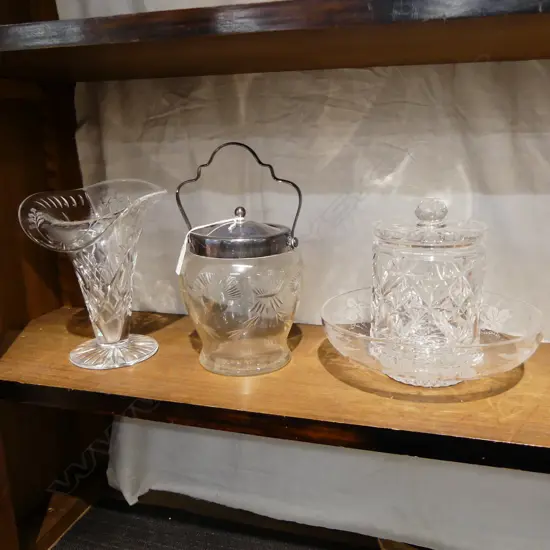4 PCES CRYSTAL; BOWL 225mm dia, 2 JARS & VASE