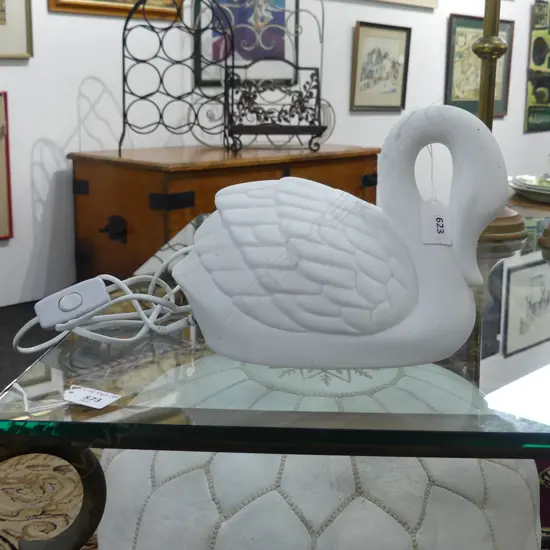 WHITE CERAMIC SWAN LAMP H.185mm, working
