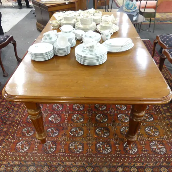 VICTORIAN MAHOGANY EXTENSION DINING TABLE + 2 LEAVES & CRANK 2150x1200x720mm