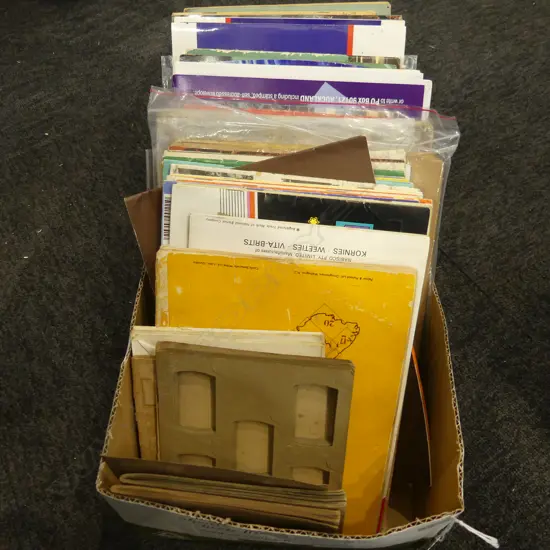 ASST. COLLECTORS CARDS