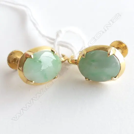 PR 14CT JADE SCREW BACK EARRINGS, 3.9gms