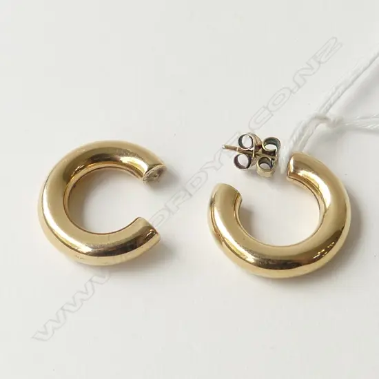 PR 9CT HOOP EARRINGS (1 FAULTED) 4.0gms
