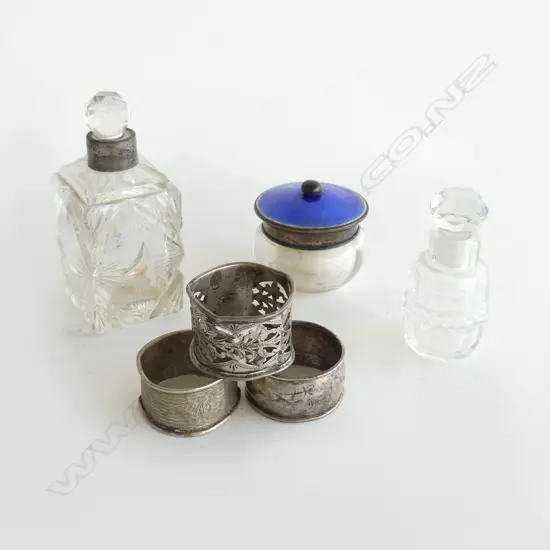 3 STG SILVER NAPKIN RINGS, 39gms + 3 CRYSTAL CONTAINERS FAULTS
