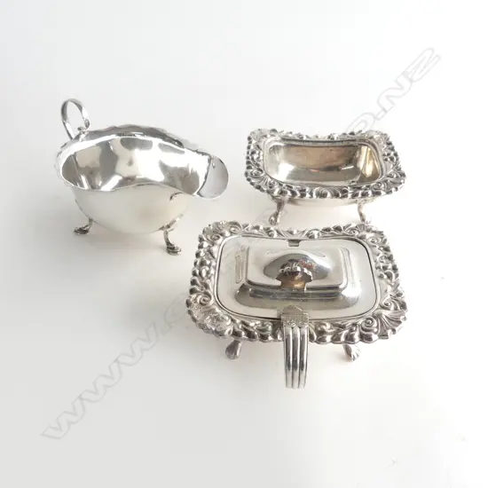 STG SILVER JUG, SHEFFIELD 1931 93gms + PR EP SALTS